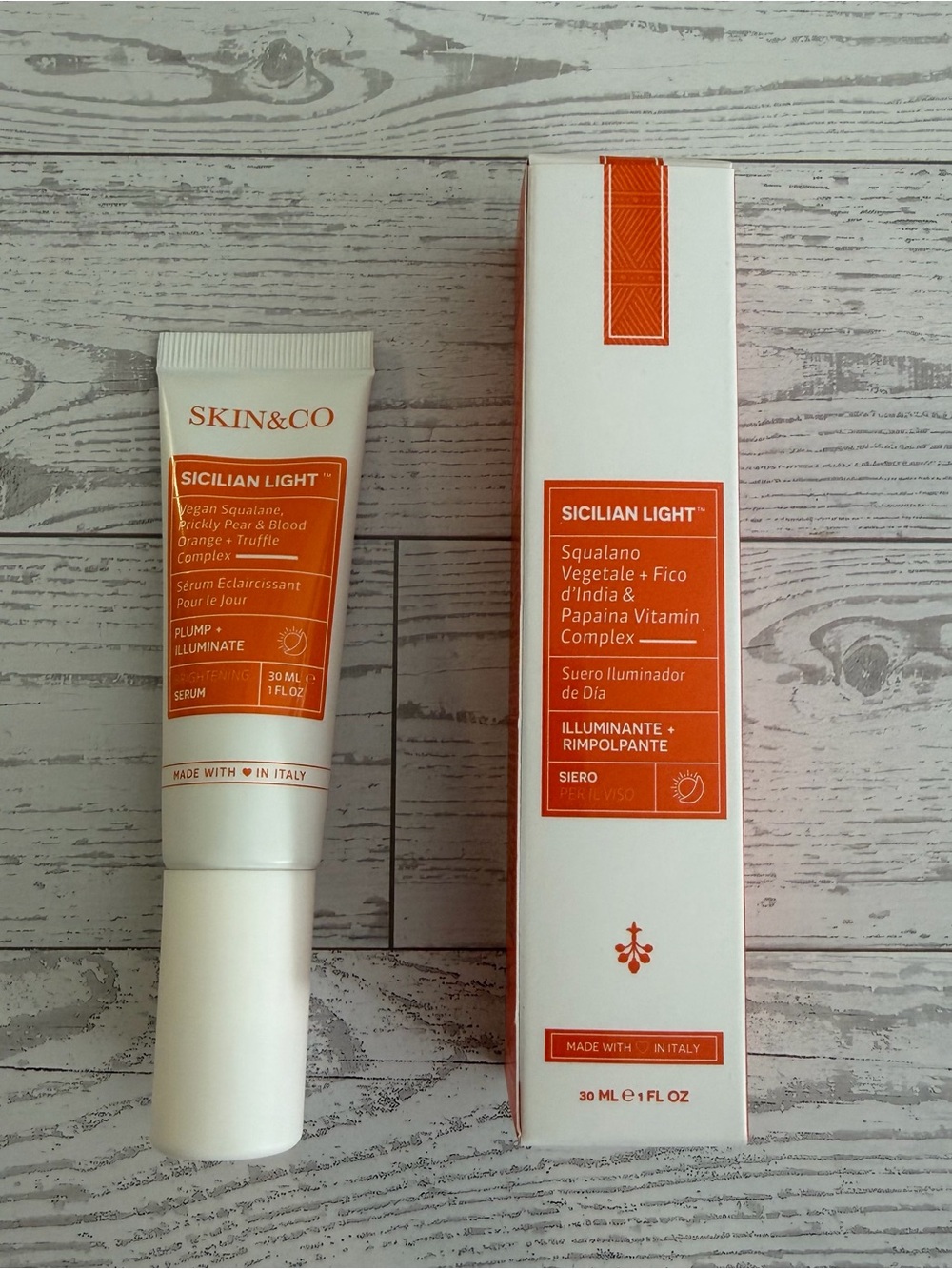 NIB Skin&Co Sicilian Light Brightening Serum Unisex 1oz